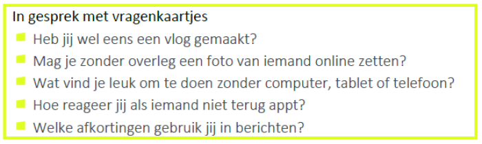 In-gesprek-met-vragenkaartjes.png